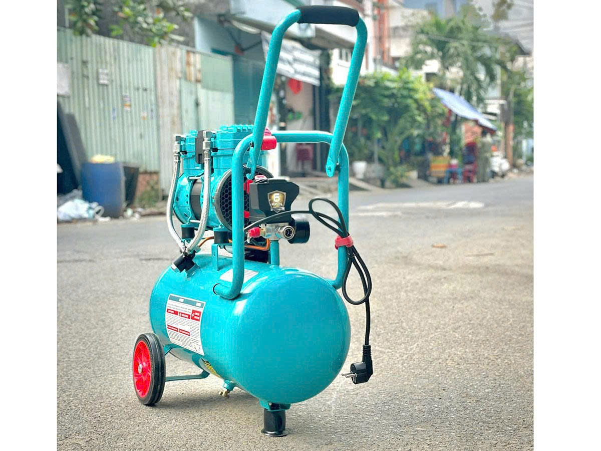 z7233408872519_7965b05edcae9aa42d874355cea456ef