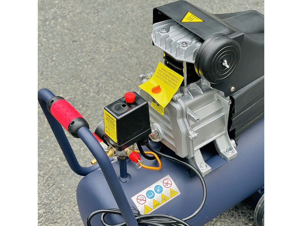 z7257115129251_a8f03b4965e4fc28d0c237950b59bc55