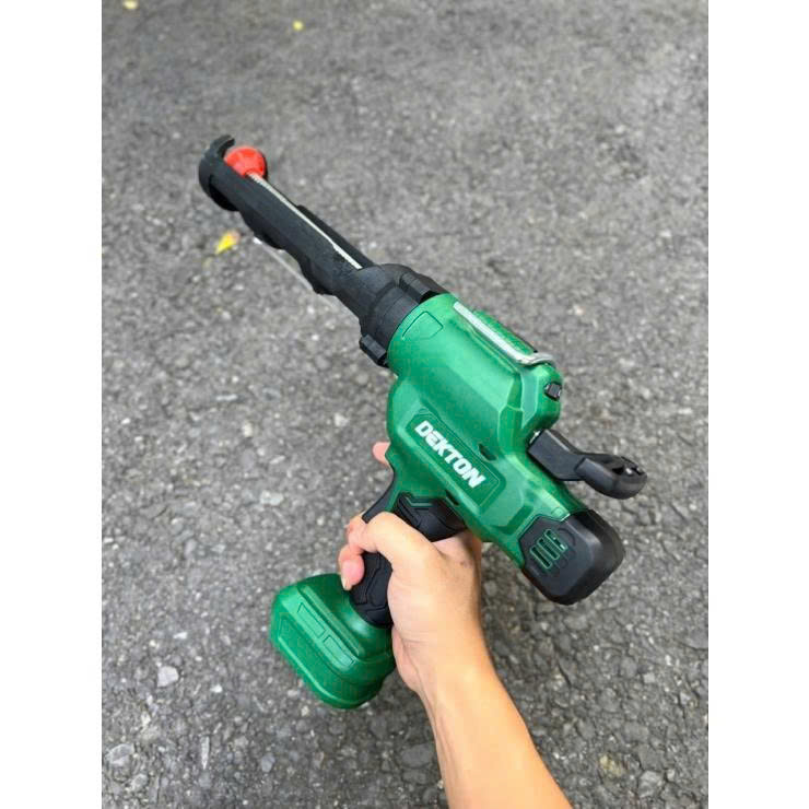 z7288868548207_68f2e4eb2b922edd102862f6d6036546